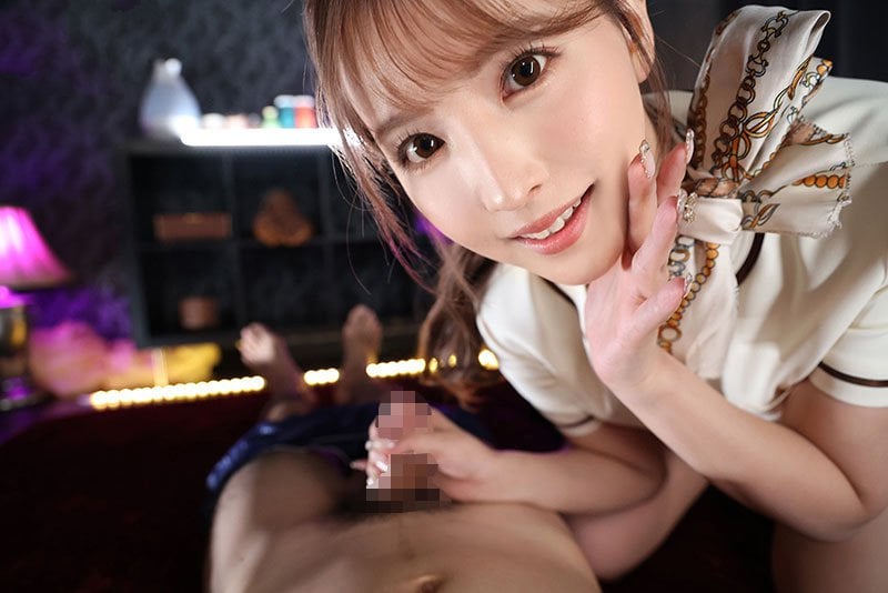Yua Mikami massage khiến tất cả các chàng trai gục ngã